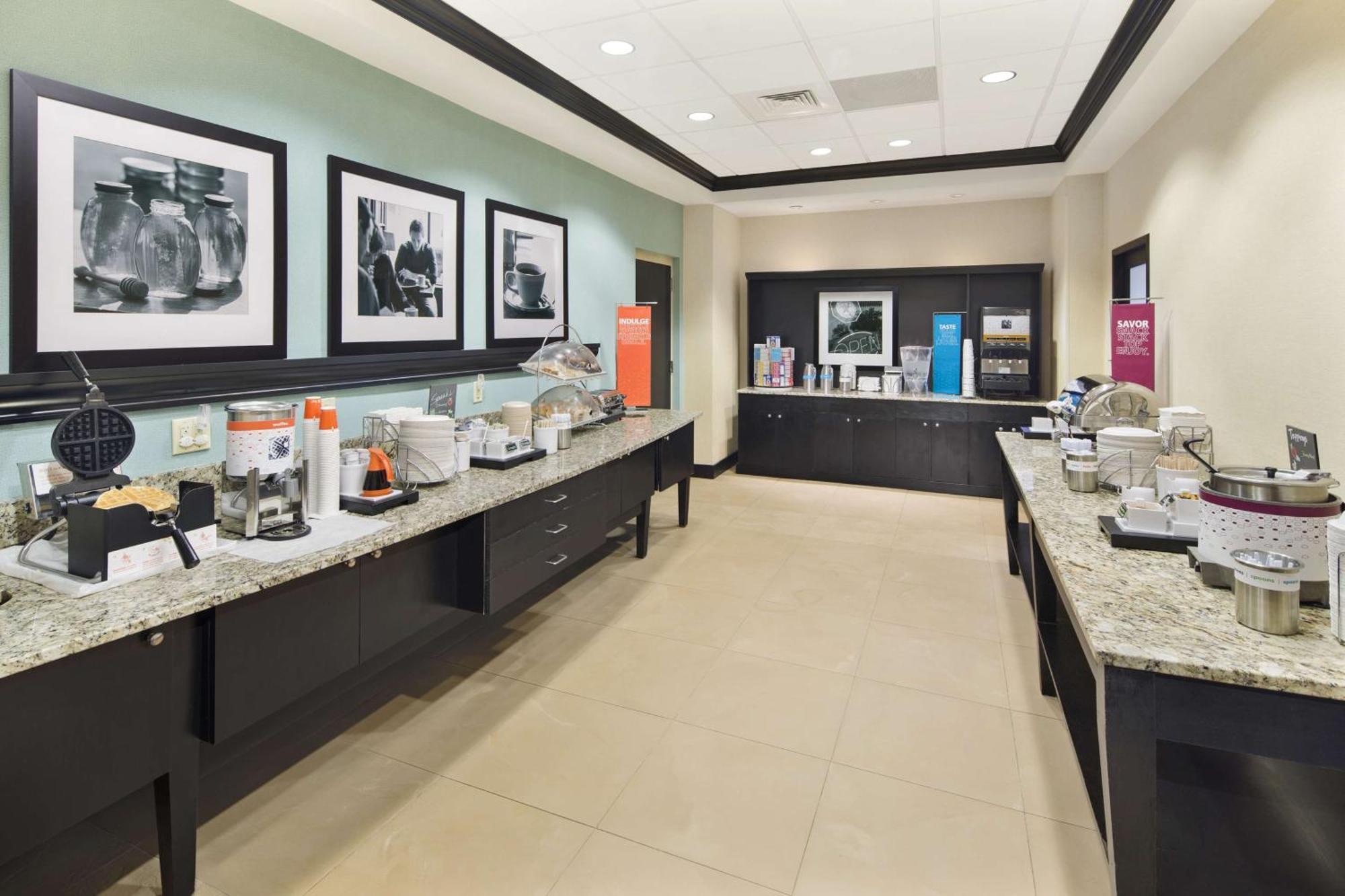 Hampton Inn Columbia I-20-Clemson Road Екстериор снимка