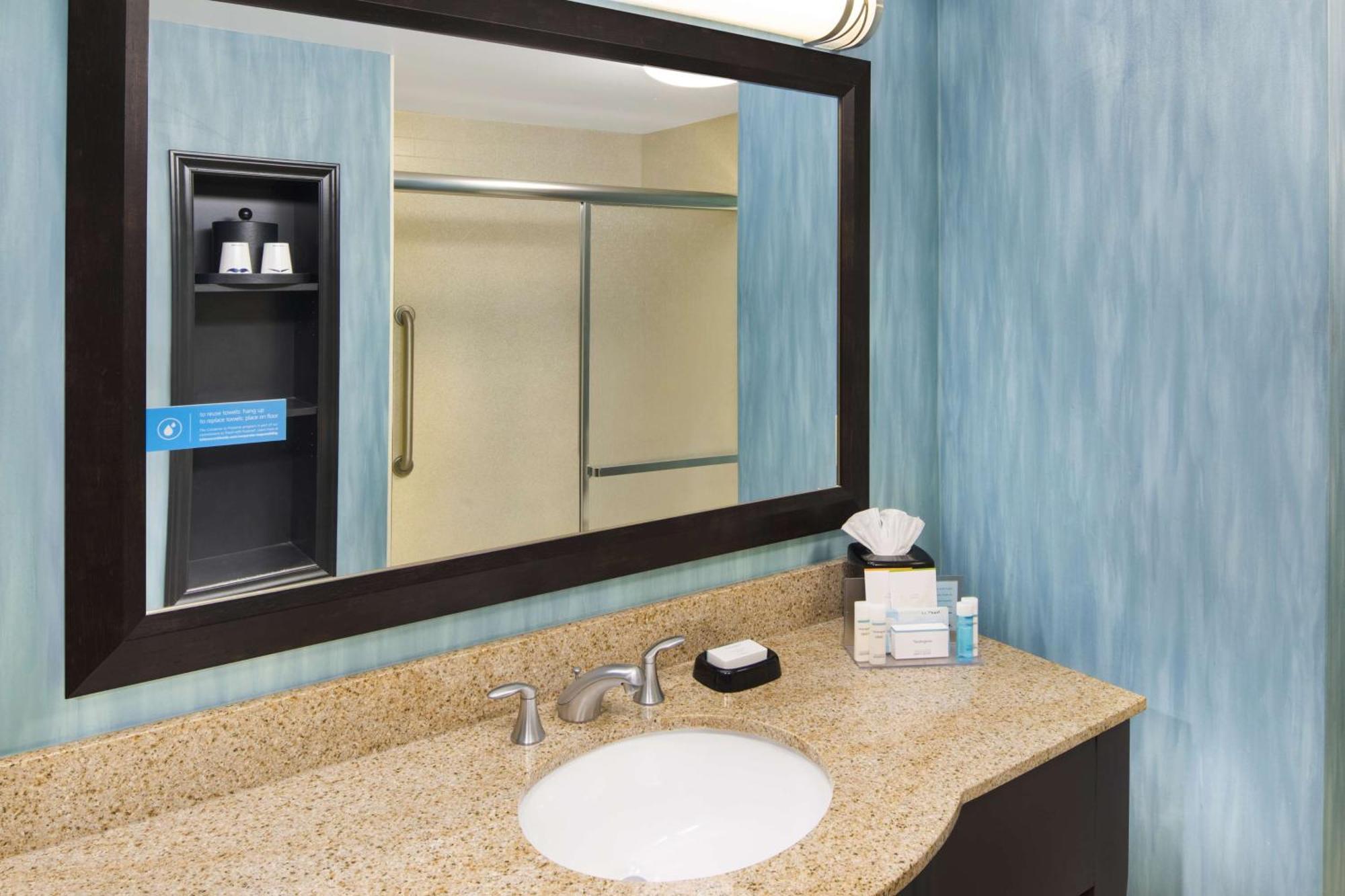Hampton Inn Columbia I-20-Clemson Road Екстериор снимка