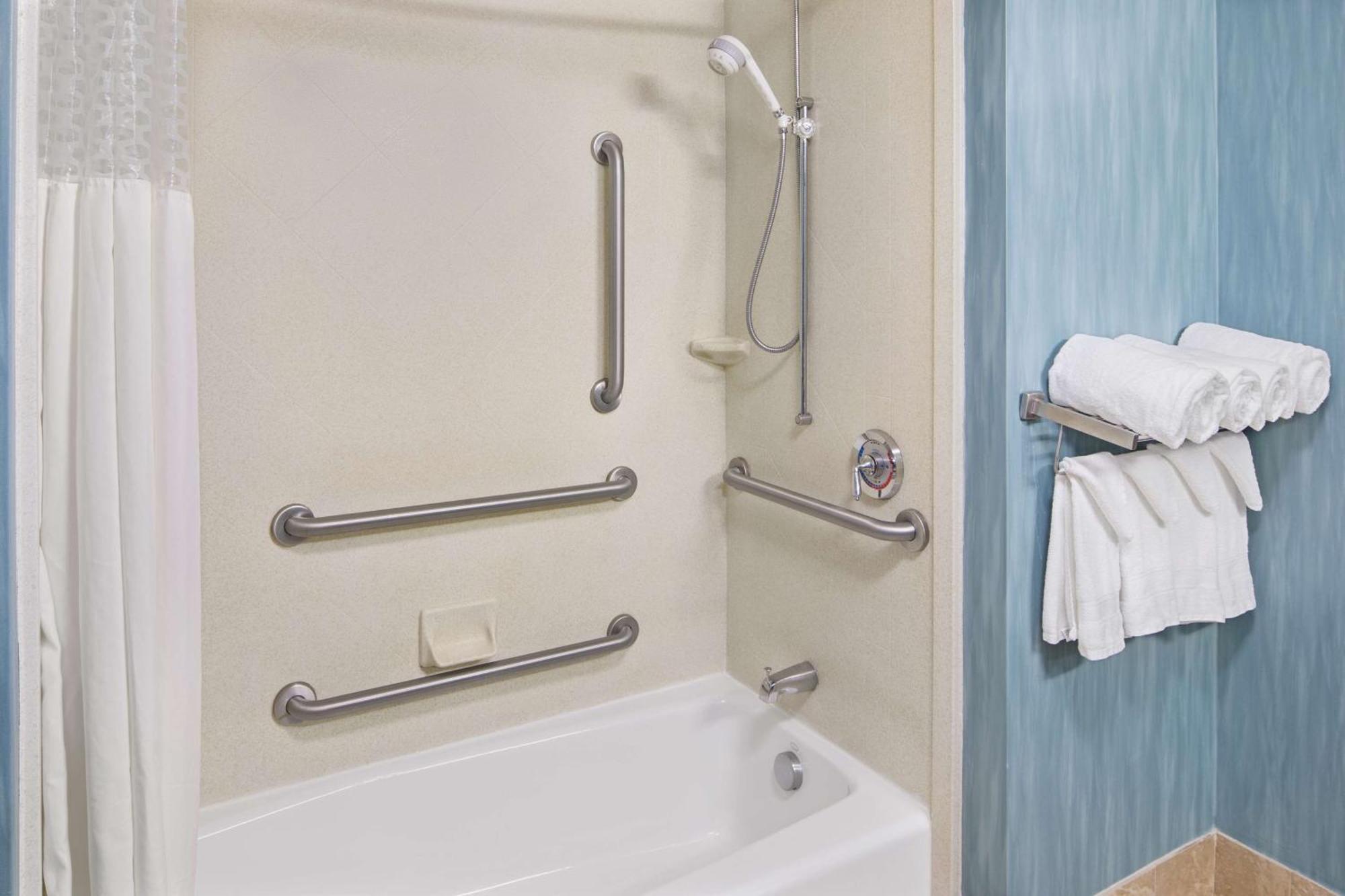 Hampton Inn Columbia I-20-Clemson Road Екстериор снимка